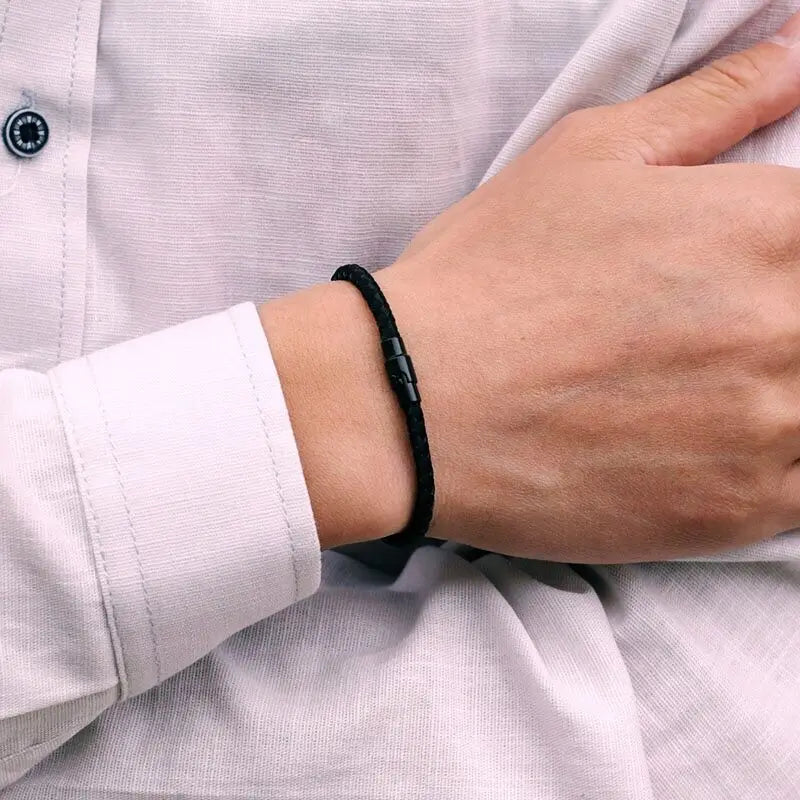 Magnetic Red Keel Prosperity Bracelet